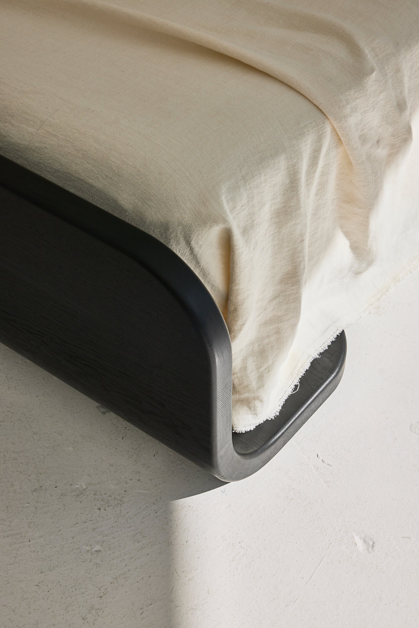 Nour Bed